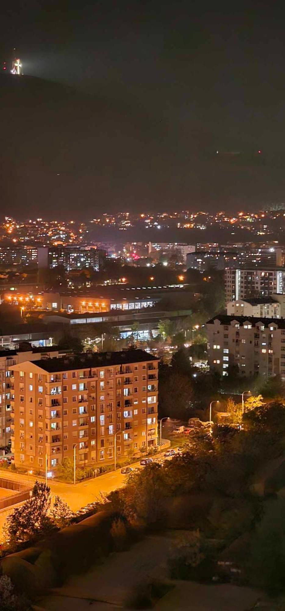 Skopje Sky City: High-Rise Apartments with Pool & Spa Access Exterior photo
